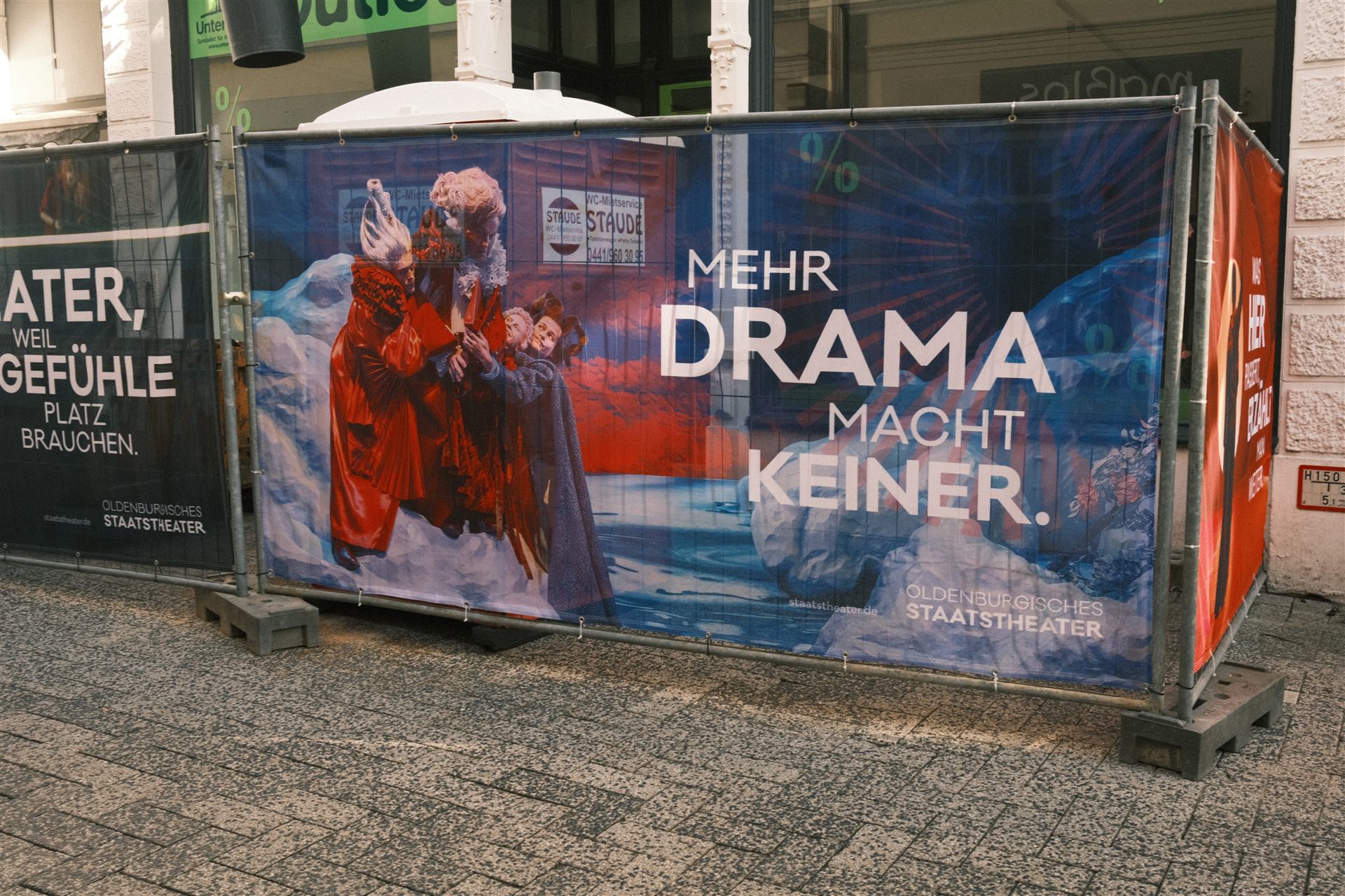 Oldenburgisches Staatstheater — Banner vor Ort